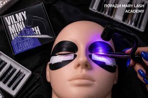 LED-лампа для нарощування вій: 365, 395 чи 405 нм &mdash; як вибрати фото