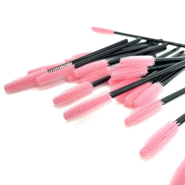 Щеточки силиконовые для ресниц и бровей светло-розовые с черной ручкой, 50шт - Фото 1